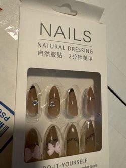 Press-On Nails Natural Dressing DIY Set