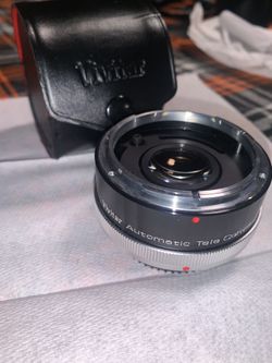 vivitar lens w/ case