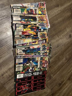 Selling Lot of Assorted Comic Books