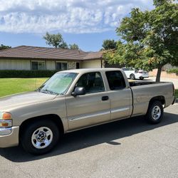 2005 GMC Sierra
