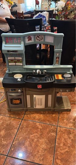 Kids play kitchen