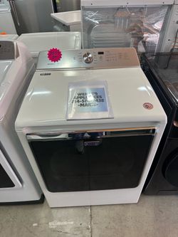 WHITE MAYTAG BRAVOS XL GAS DRYER