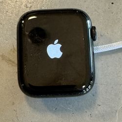 Apple Watch Series 5 - GPS - 