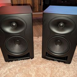 Kali LP-6 V2 Studio Monitors