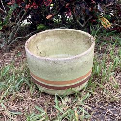 Preowned resin flower pot