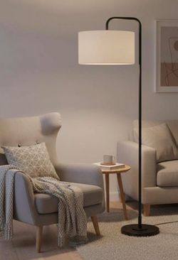 🌟 63” Metal Floor Lamp — Only $50! 💡