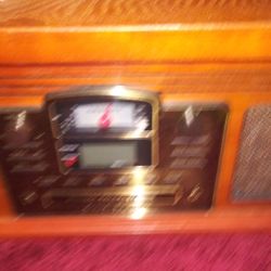 Radio/Record Player/CD