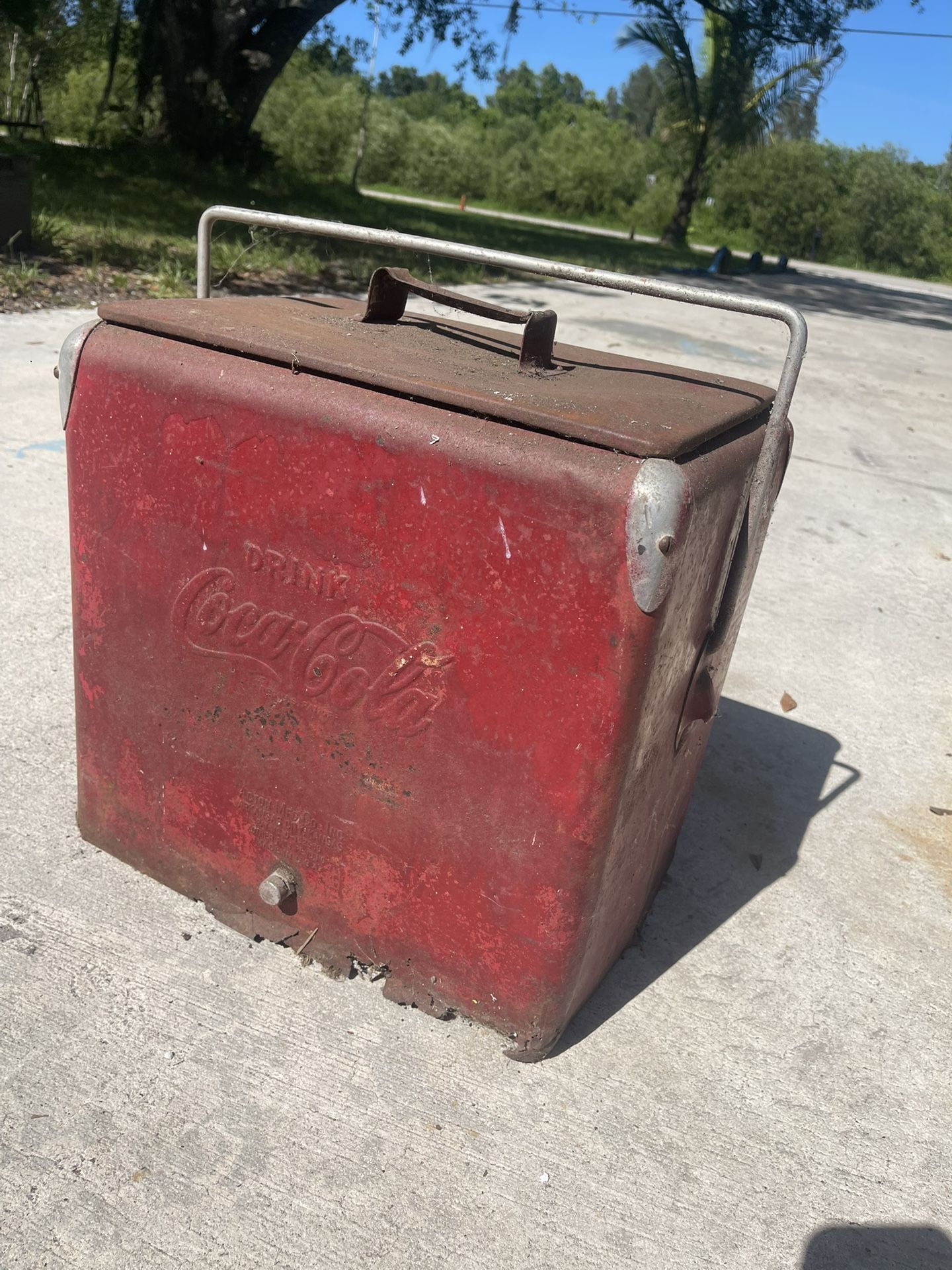 Old Coca-Cola Cooler