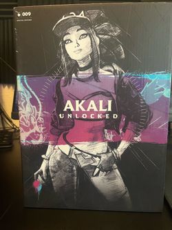 Akali figure