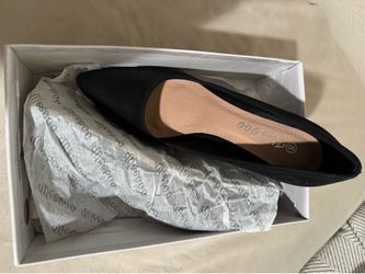 New black shoe’s women size 8 each $15