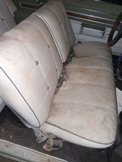 71-76 Gm 2 Dr./ Conv. Seats
