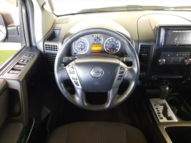 2014 Nissan Titan