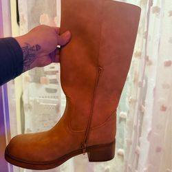 Brand new women’s size 8.5 boots