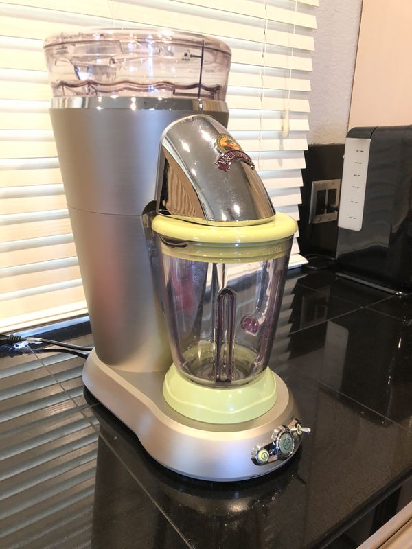 Margaritaville Margarita Machine for Sale in Oak Glen, CA OfferUp