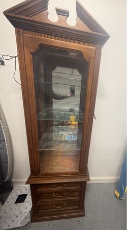 Wood display shelf