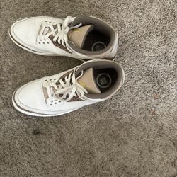 USED JORDAN 3s 