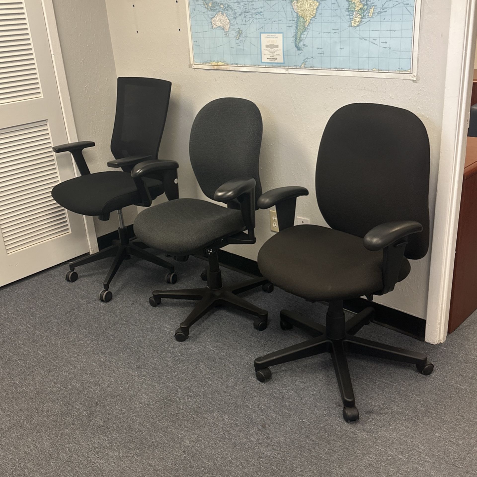 OFFICE/HOME CAIRS COMPUTER CHAIRS