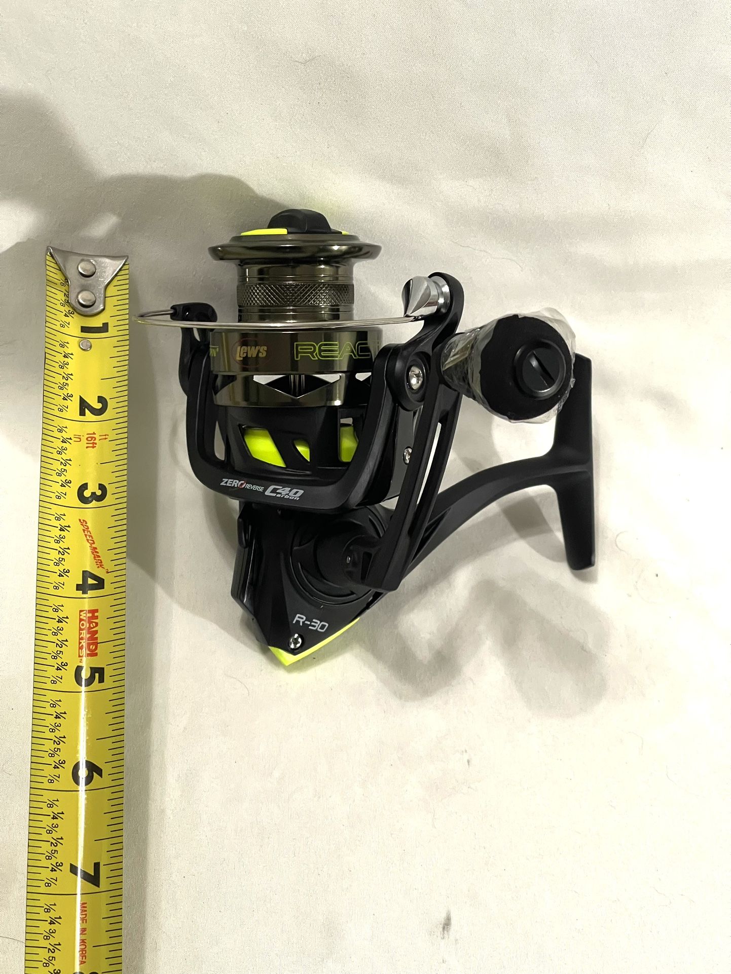 Brand New Never Used Lew’s (Reactor-Speed Spool) medium action, spinner fishing reel