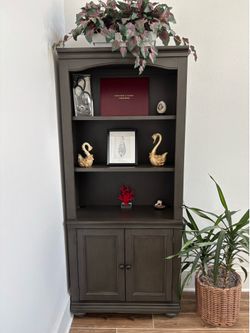 Desk size: 71.5*32*31 Bookshelf size:74*32*13