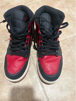Jordan 1 Mid