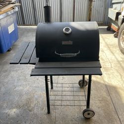 Char-Broil Charcoal Grill
