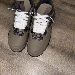 Jordan 4 cave stone