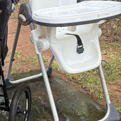 SILLA PARA COMER DE BEBÉ