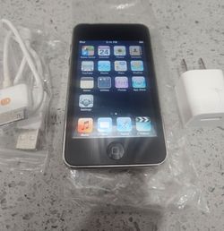 iPod touch 2nd gen 8GB 852 Hip Hop Rap Songs