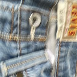  Levis 514
