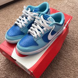 Dunk Low Qs ‘Argon’ 2022