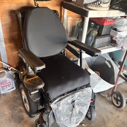 Electric Wheelchair 