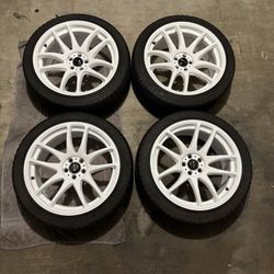 For Sale VORS TR4  Size: 18x8.5 5x100 Offset 35
