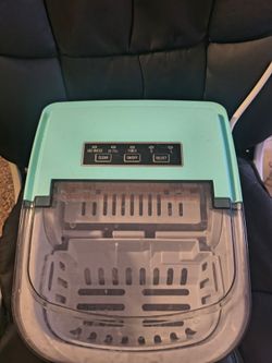 ICE MAKER