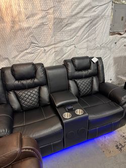 SECTIONAL (couch, sofa) !!NO CREDIT NEEDED !! TAKE IT HOME TODAY!! 🚛 SAME DAY DELIVERY AVAILABLE 🚚 Se Habla Español