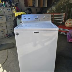 HE Washer / Lavadora 