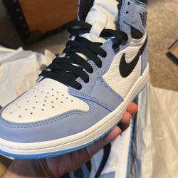 Jordan 1 High OG University Blue