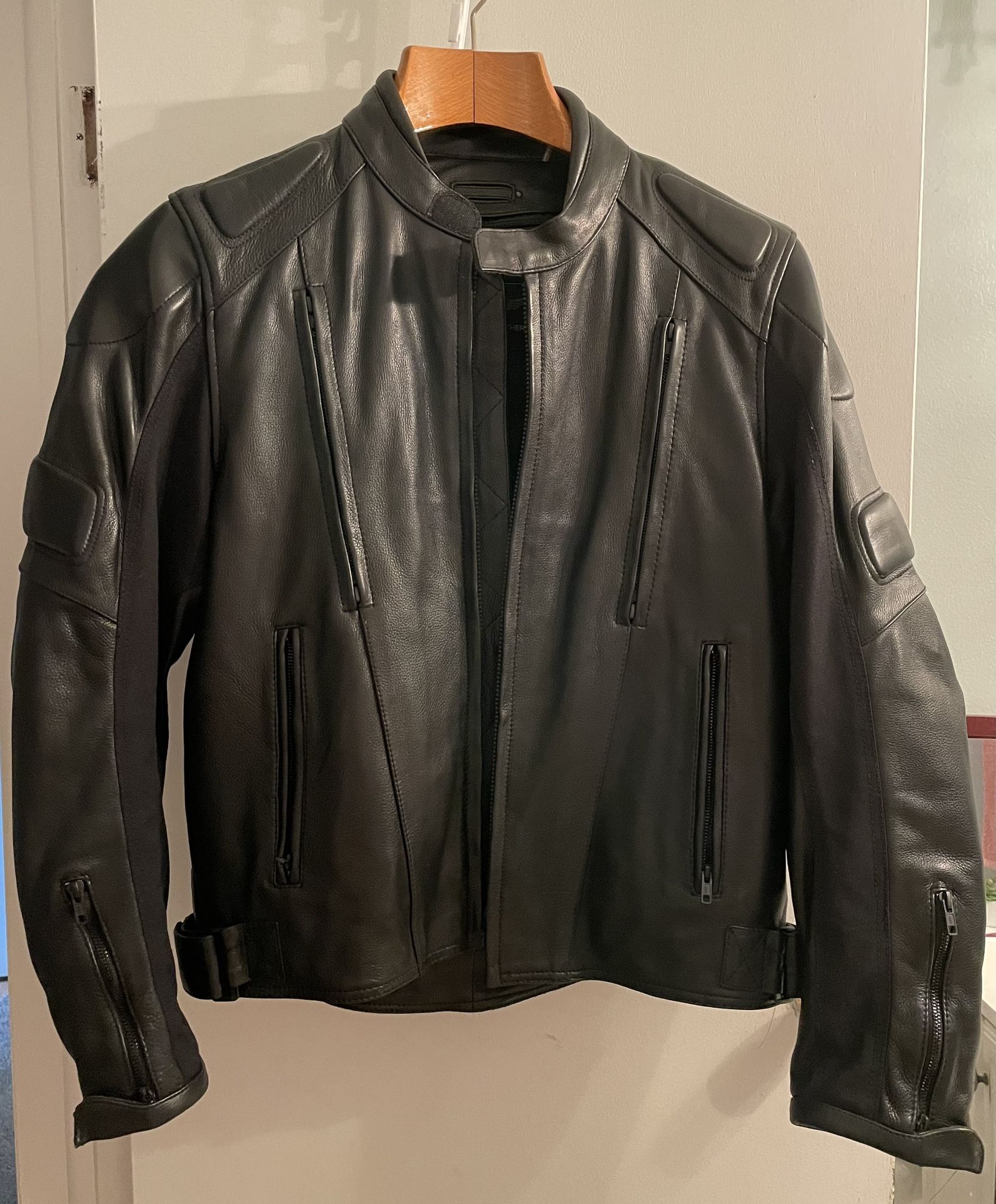 Men’s Large Black Leather Jacket