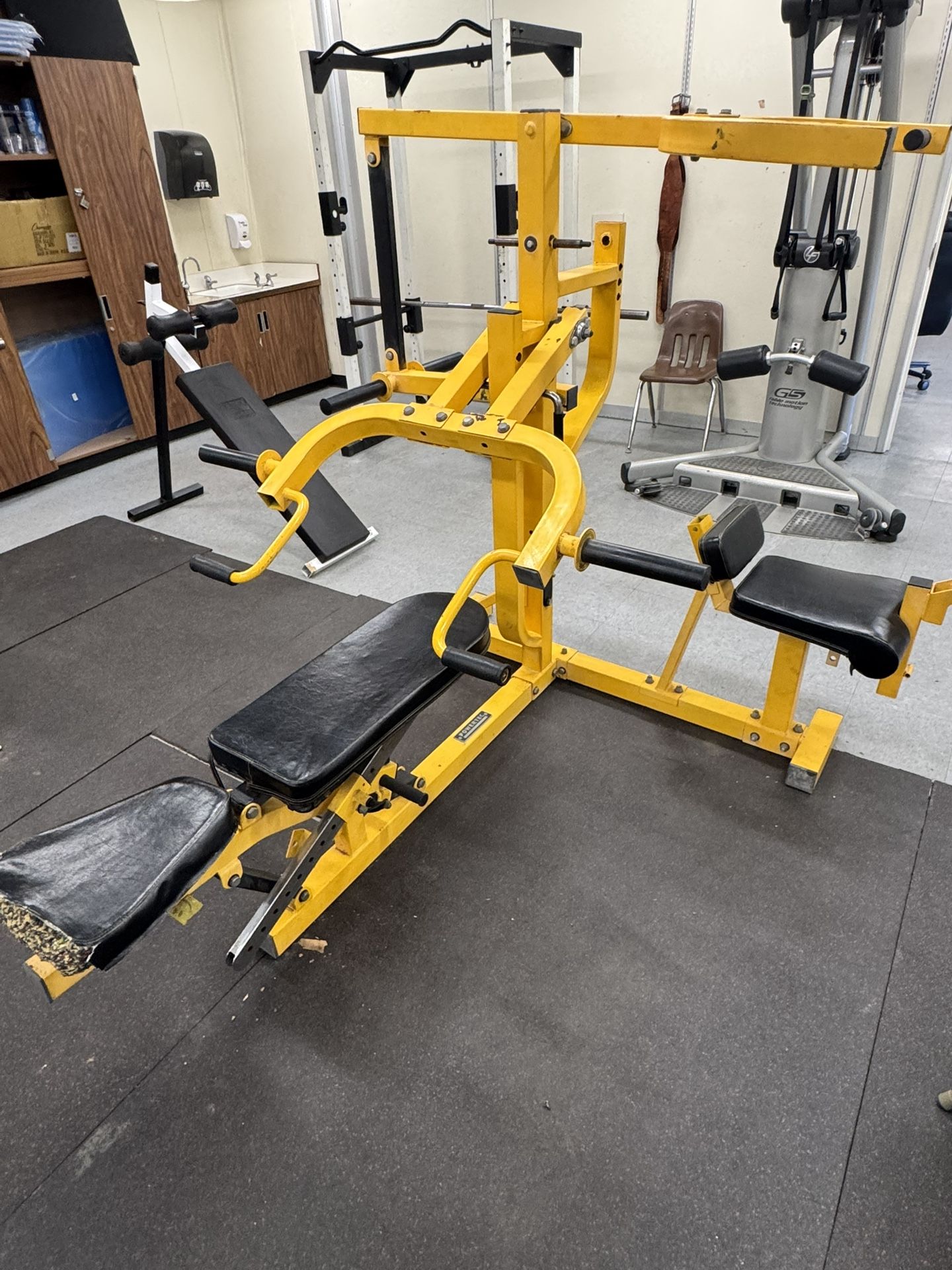 POWERTEC BENCH PRESS / WEIGHT BENCH