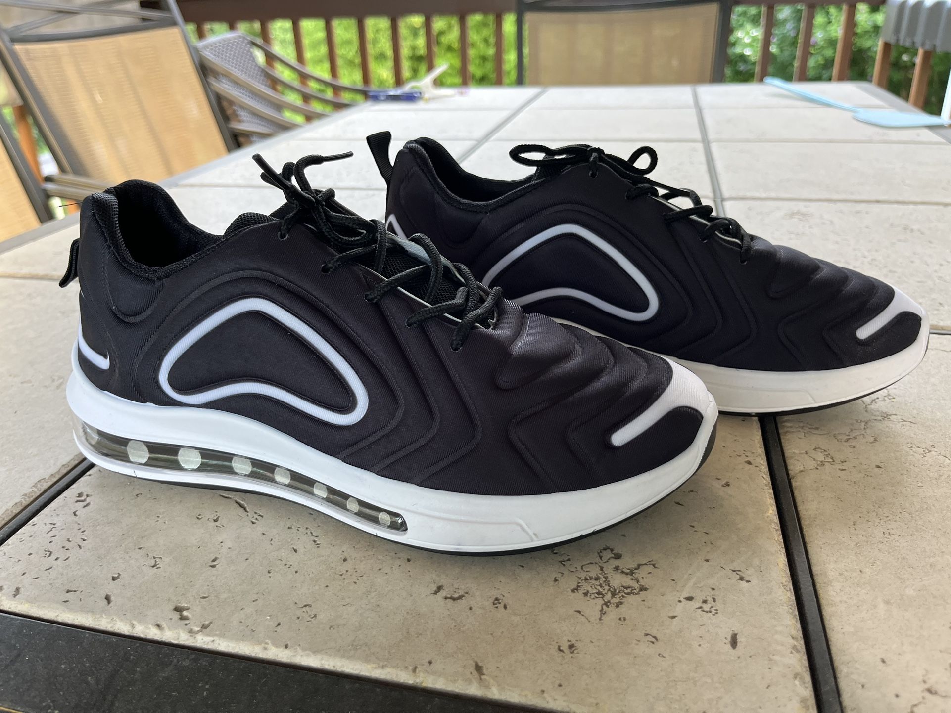 Not Nike Just Great Looking Shoes Size 9 10