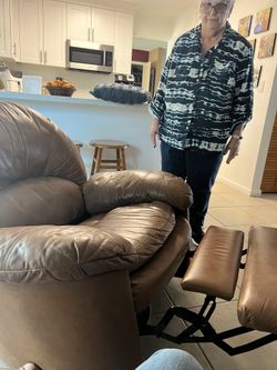 Comfortable Reclinee