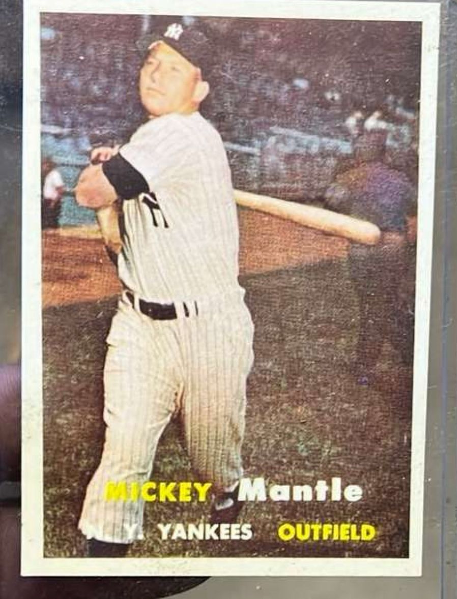 Very Rare And Expensive Mickey mantle Card
