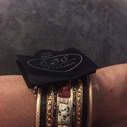 9 Pieces beautiful bangles bracelets