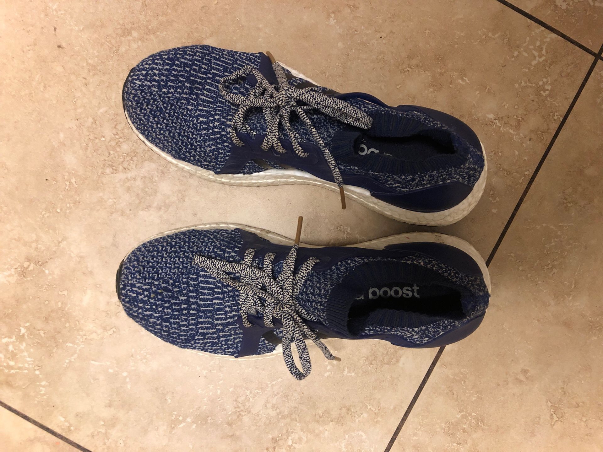 Adidas Ultraboost Running Shoes Size 9.5 (used)