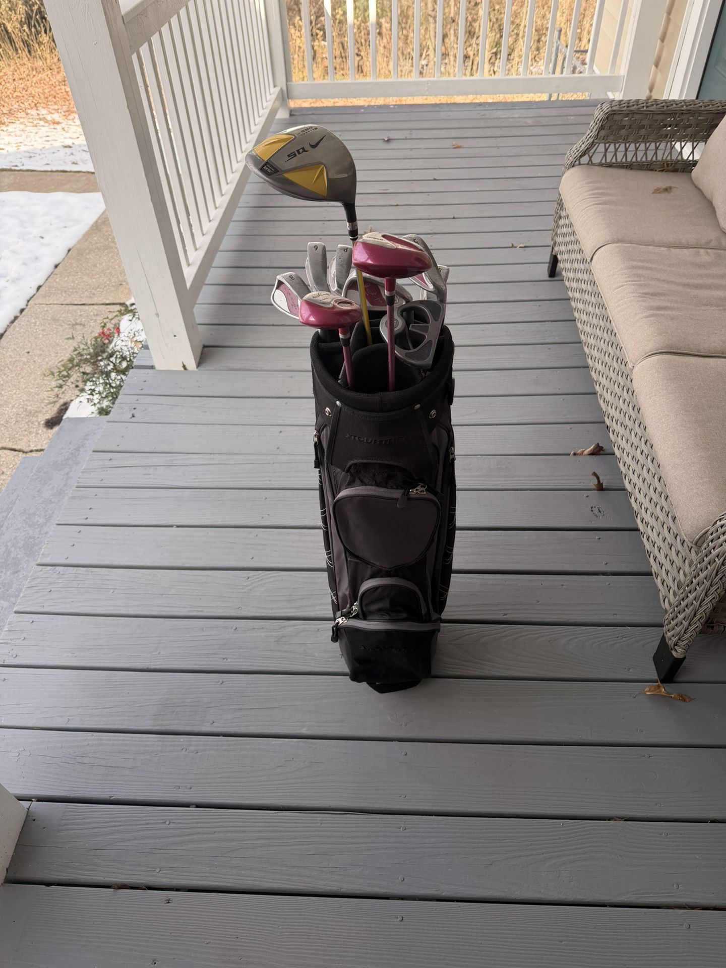 WOMENS GOLF SET