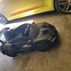 Electric McLaren Ages 2-5