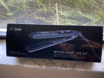 NEW - MIDNIGHT HEAT TOURMALINE IONIC MIDNIGHT PROFESSIONAL FLAT IRON - FOR $45 - Firm Price
