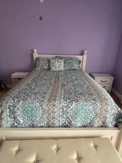 White Wood Bedroom Set