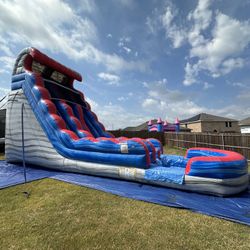 22’ Dual Lane Waterslide