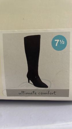 Black Below-the-Knee Boots