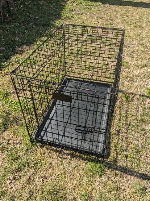 Collapsible Black Metal Small To Medium Dog Crate 21x19x30